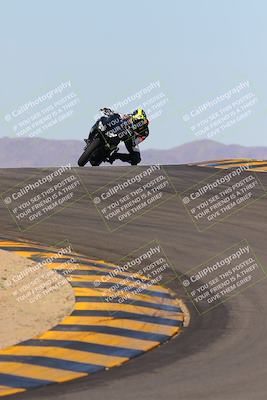 media/Dec-18-2022-SoCal Trackdays (Sun) [[8099a50955]]/Turns 9 and 10 Set 2 (1055am)/